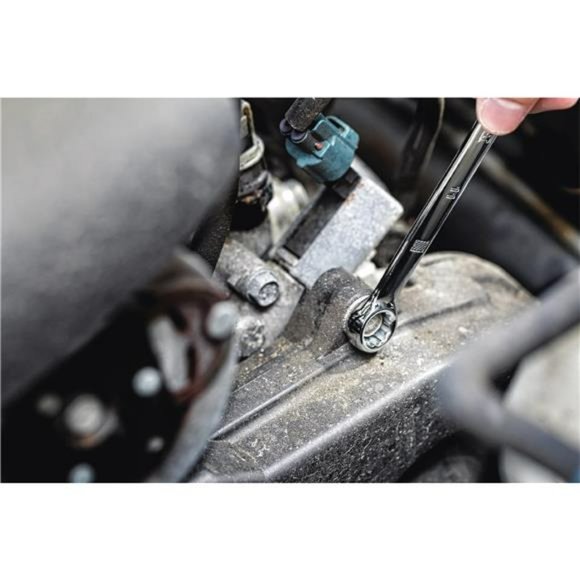 DEWALT Mechanics Tool Set, 1/4 and 3/8 Inch Drive, SAE, 172-Piece (DWMT81533) - Picture 4 of 6